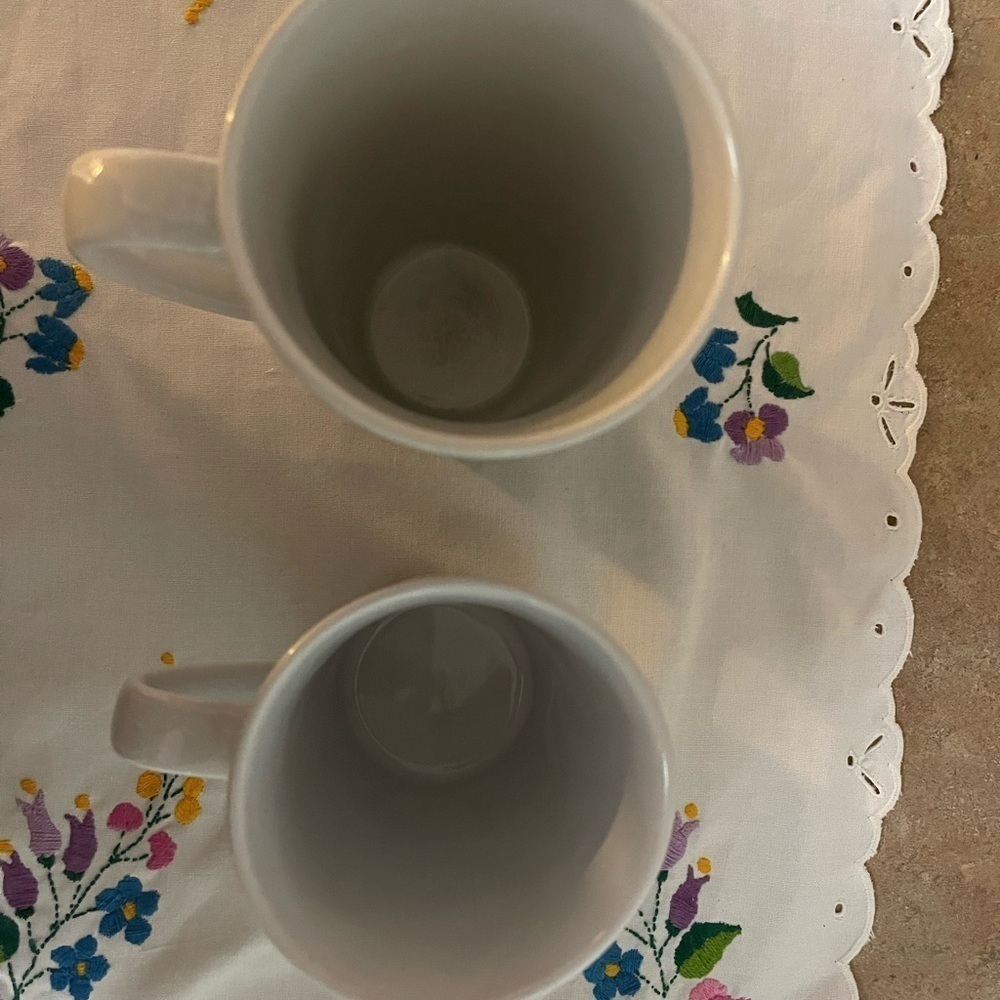 Lot of 2 STARBUCKS Holiday Coffee Mugs Thanksgiving Christmas. - Picture 9 of 9